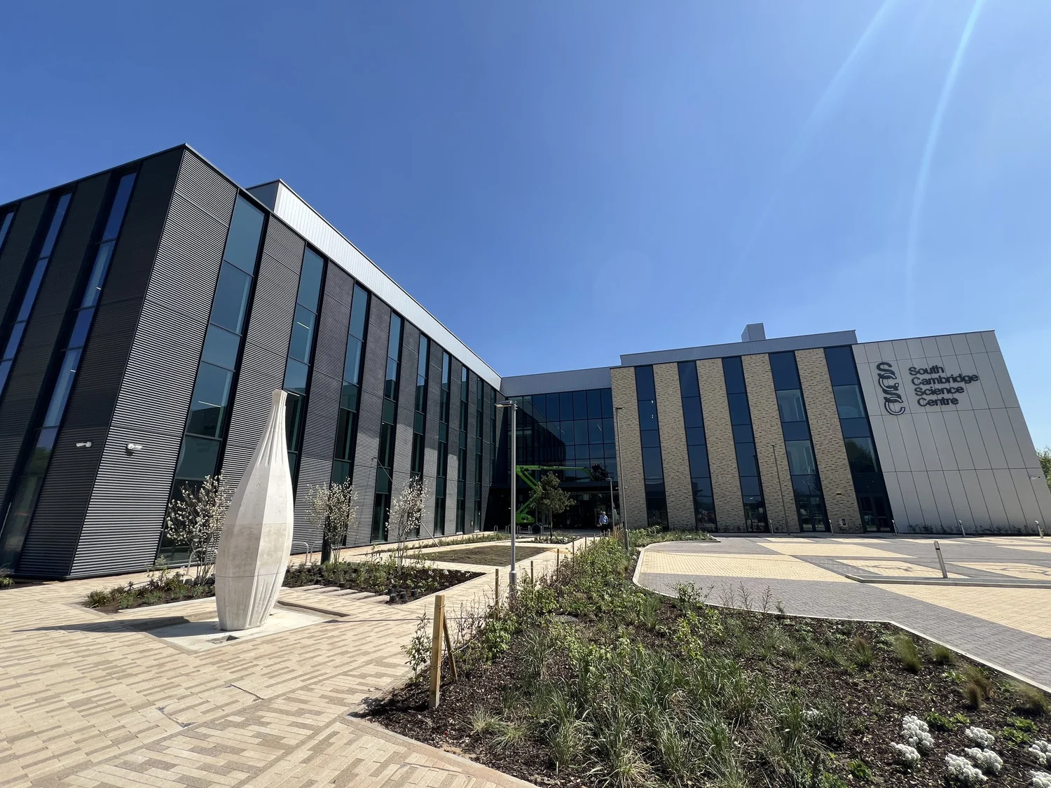South Cambridge Science Centre, exterior view